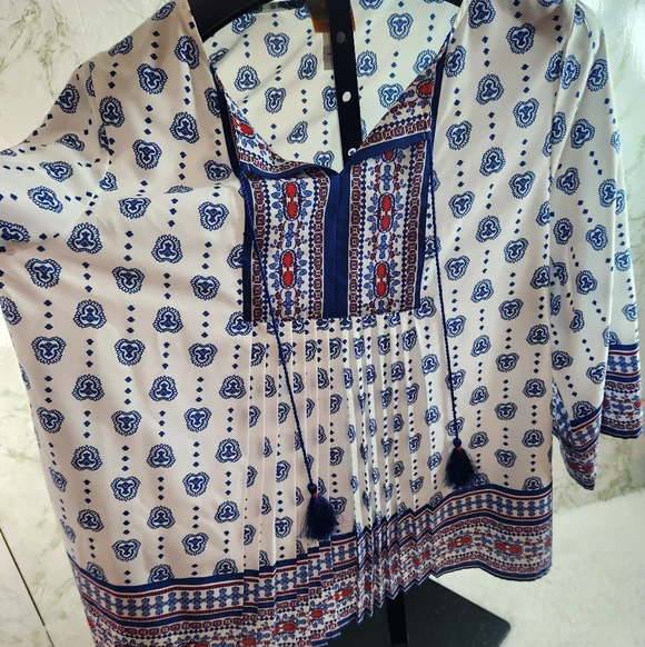 Ruby Rd. Beautiful Blouse - Picture 5 of 8